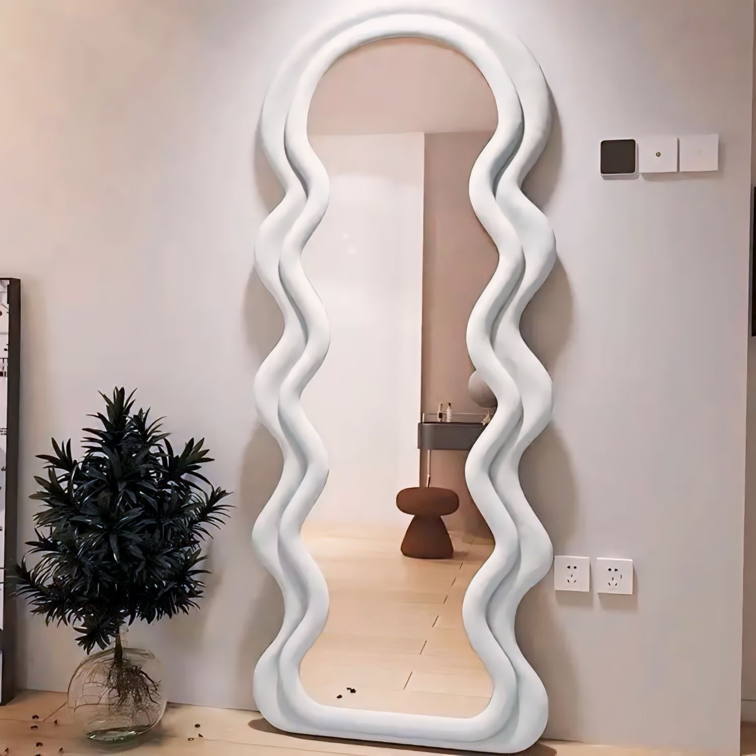Yuzo Mirror Nisu Home
