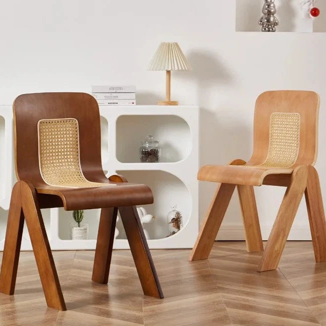 Aritogo Chair