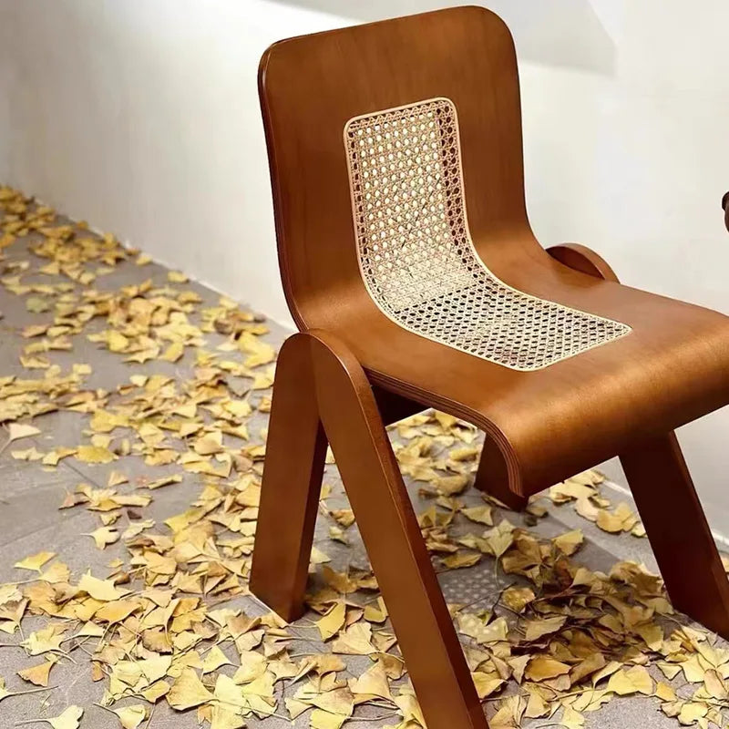 Aritogo Chair